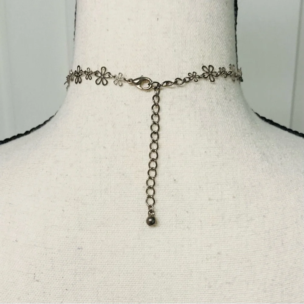 Vintage bundle (2) Girls necklaces circa 90s. Silver/gunmetal/rhinestones